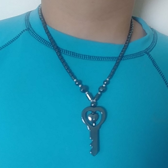 Necklace - Picture 3 of 3